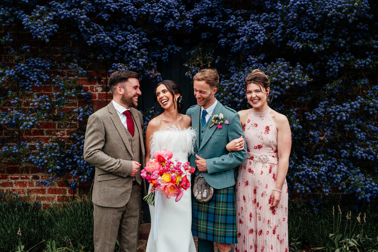 relaxed family portraits at a colourful wedding in scotland